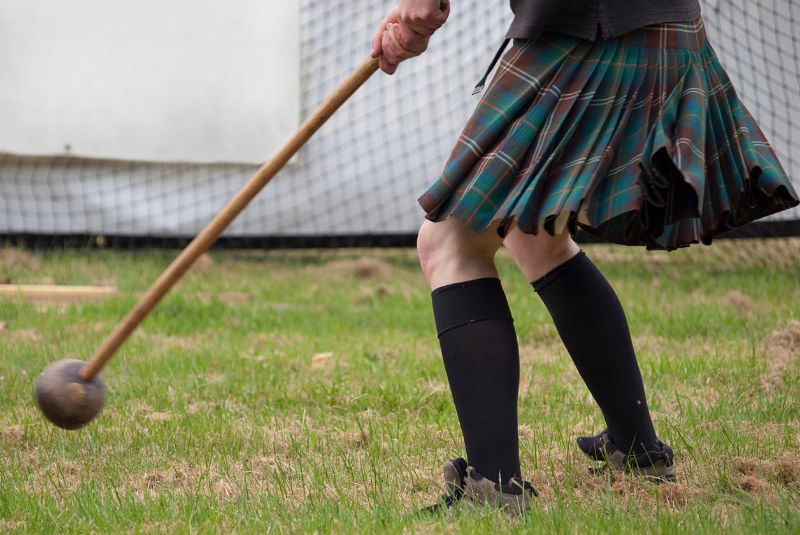 Higland-Games-Hammer-Throw