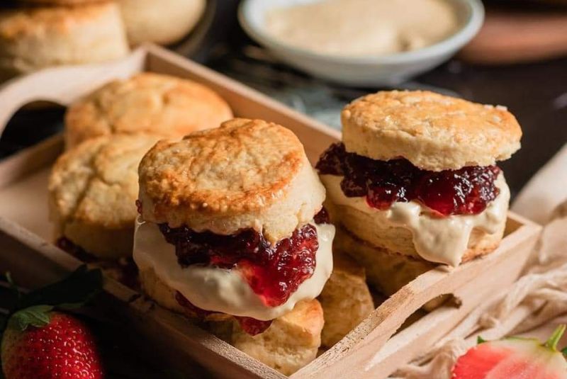 Afternoon-Tea-Scones